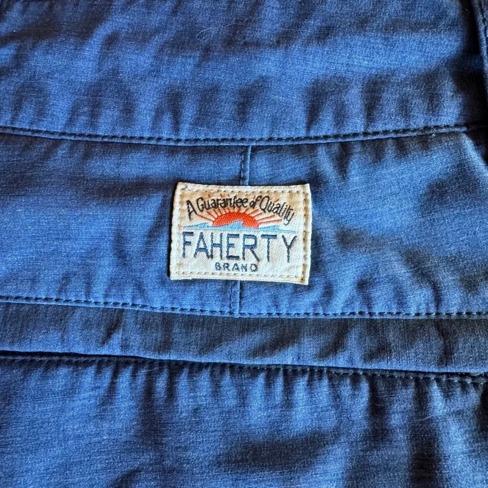 Faherty All Day Shorts Mens 33 (34) Navy Blue Hybrid Swim Board Shorts 9 Inseam